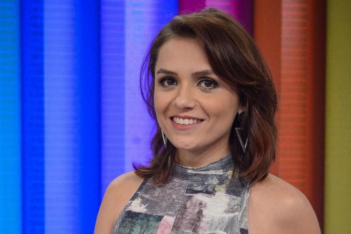 Monica Iozzi deixa o elenco do remake de ‘Elas por Elas’