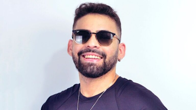Cantor e compositor Junyor Bezerra lança o seu projeto com músicas autorais