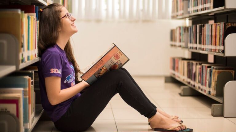 Matrículas para Pré-Universitário Sesc continuam abertas nas modalidades presencial e on-line