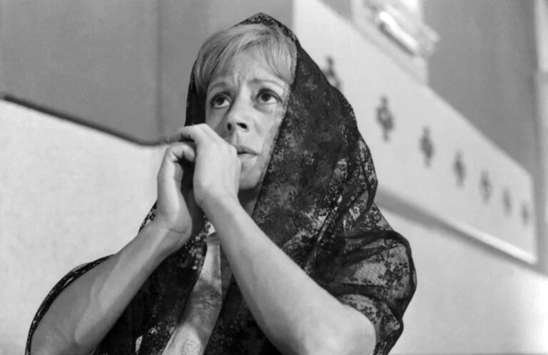 Dirce Migliaccio , a potência artística de um enorme talento brasileiro.