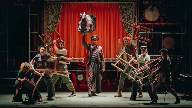 Colhendo frutos de três décadas plantando arte, o Festival Nordestino de Teatro de Guaramiranga chega à 30ª edição