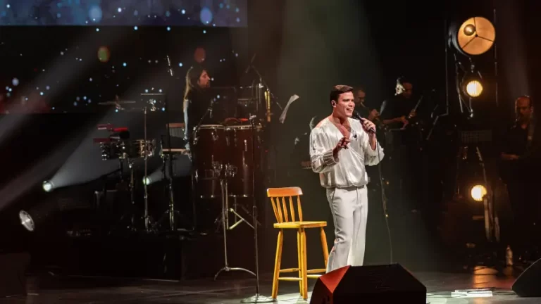 DVD de Marcos Lessa conta com regravações de canções de Elis Regina