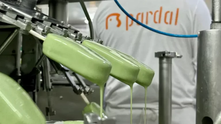 Pardal Sorvetes lança picolé Supra sabor Pistache