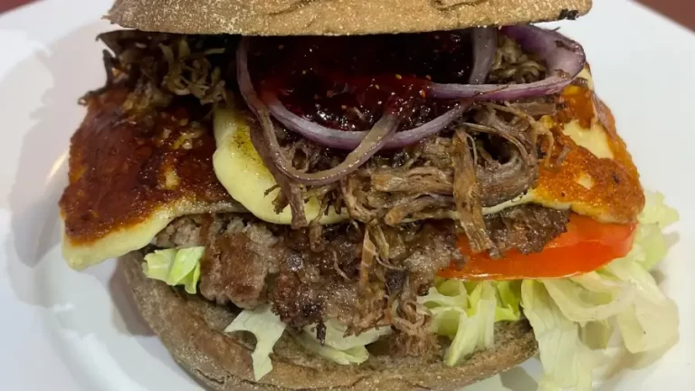 RePi Burguer Inova com Blend Exclusivo e Encanta com Novas Criações no Cardápio