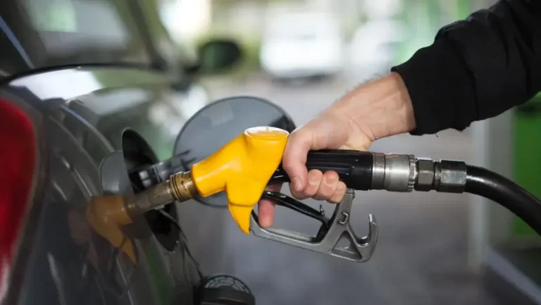 O Futuro da Logística e a Transição para Energia Limpa: Impactos da Lei Combustível do Futuro nas Rodovias, Ferrovias e Mobilidade Urbana