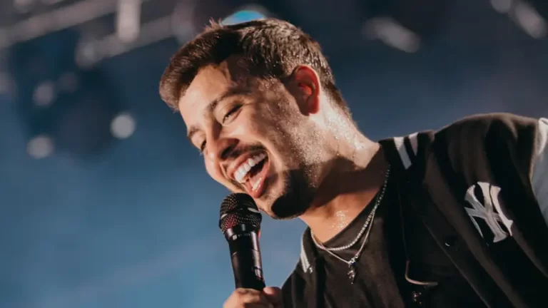 Com mais de 1,5 milhão de streams nas plataformas digitais, Litto Lins se destaca com o novo EP “Metade Amor”
