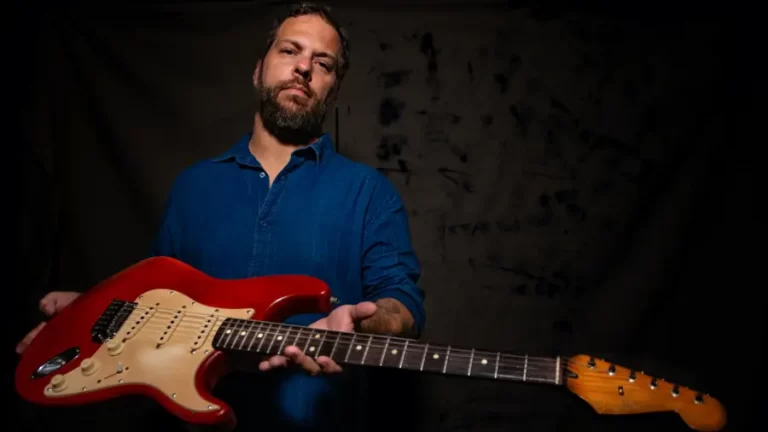 Felipe Cazaux lança “Canudos”, segundo single de seu novo projeto