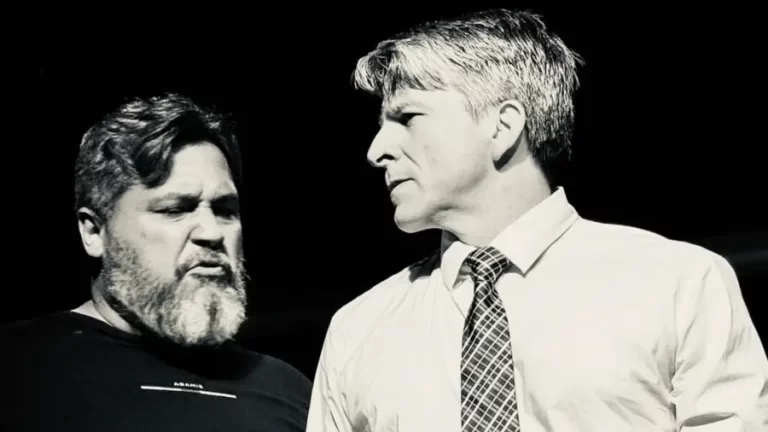 Grupo Comédia Cearense celebra 68 anos com nova montagem do clássico ‘O Beijo no Asfalto’, de Nelson Rodrigues