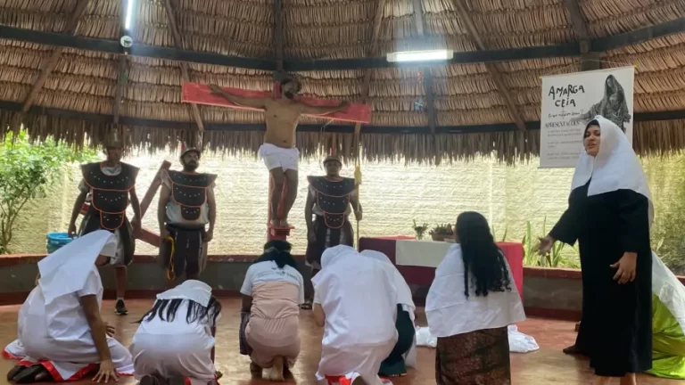  Grupo Gesto apresenta o impactante espetáculo “Amarga Ceia – Por Que Mataram Jesus?”