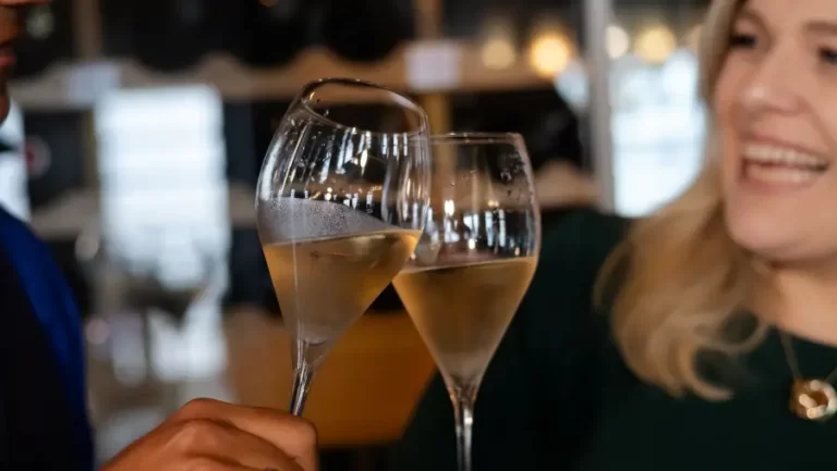 La Bella Italia apresenta nova carta de vinhos com rótulos de diversas partes do mundo
