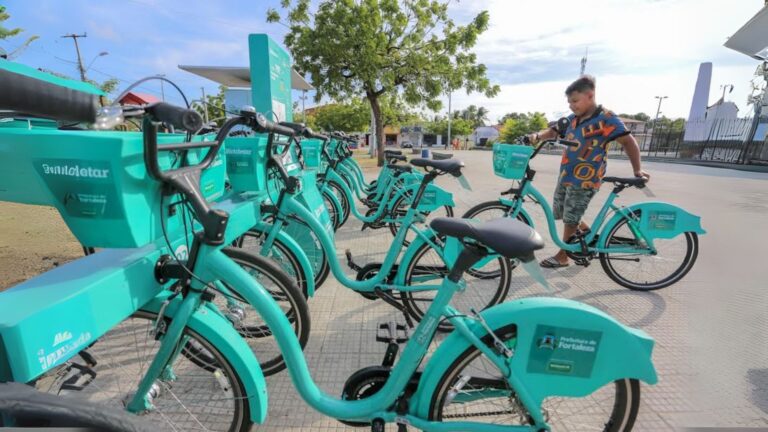 Férias de julho: conheça Fortaleza pedalando com as bicicletas do sistema Bicicletar