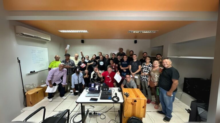 Assembleia do Sindimuce discute eleições, cachês e projeto do couvert artístico