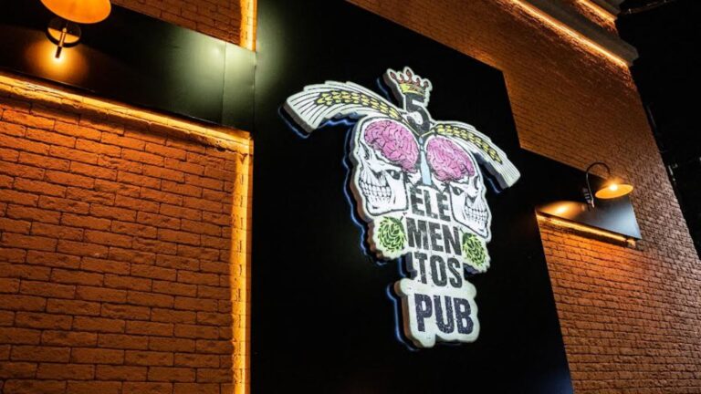 Música ao vivo, drinks e chopes: confira a agenda desta semana no Pub 5 Elementos