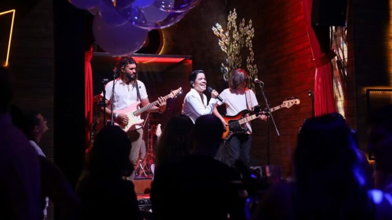 Banda Killer Queen comanda a virada de ano no Pub 5 Elementos