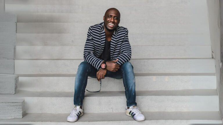 Novo pagode romântico de André Marinho já está disponível em todas as plataformas