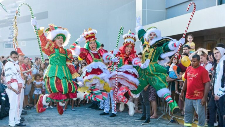 Papai Noel chega de helicóptero ao Terrazo Shopping e inaugura o “Natal do Mundo Bita”