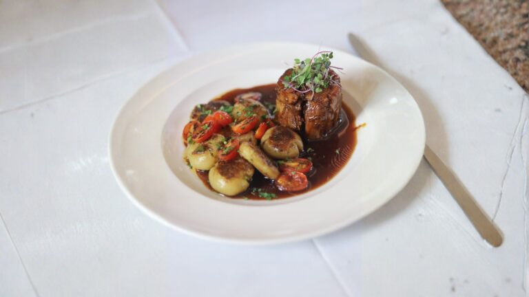 Sabores do Abruzzo chegam ao Giro d’Italia no DOC Trattoria & Wine Bar