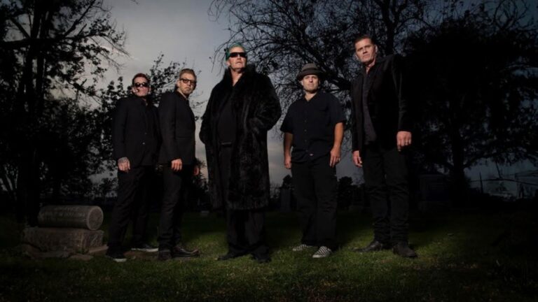 Festival Rockside estreia no Brasil com T.S.O.L. e Adolescents em novembro