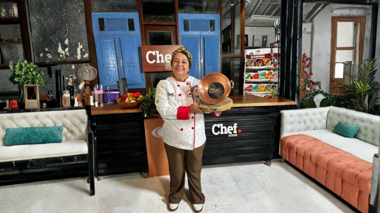Adriana Borges conquista título regional do Chef Show 2025