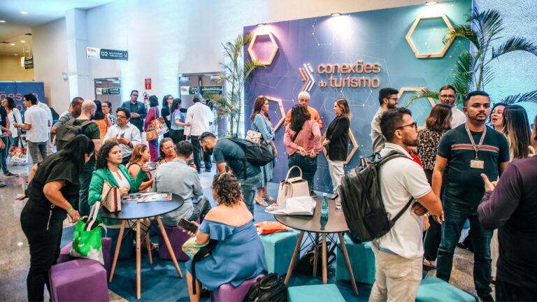 Conexões do Turismo 2025 divulga programação e lista de palestrantes confirmados
