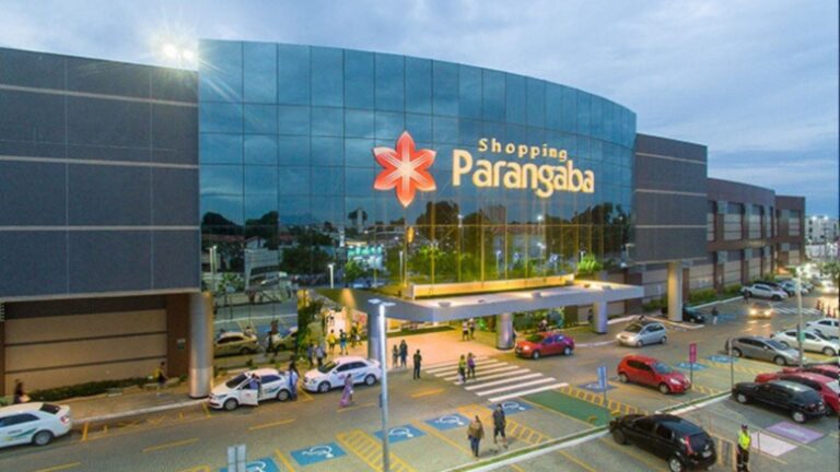 Parangaba amplia horário e oferece até 70% de desconto na Black Week