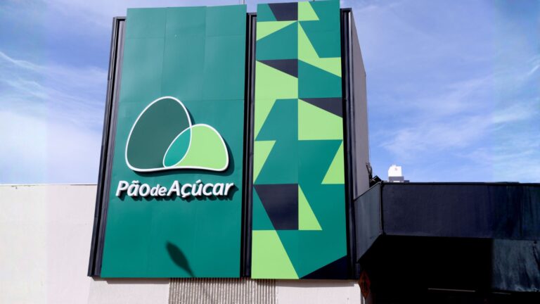 Pão de Açúcar mantém horários e Extra Mercado altera funcionamento no feriado de 15/11