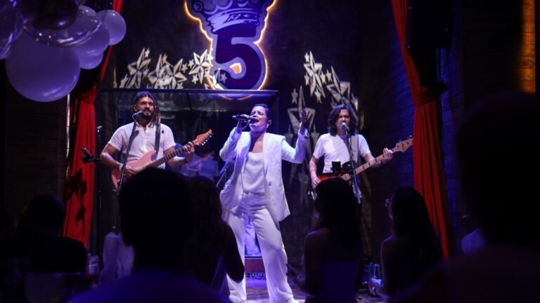 Réveillon do Pub 5 Elementos terá Killer Queen, Amanda Alves e Mr Joe Black