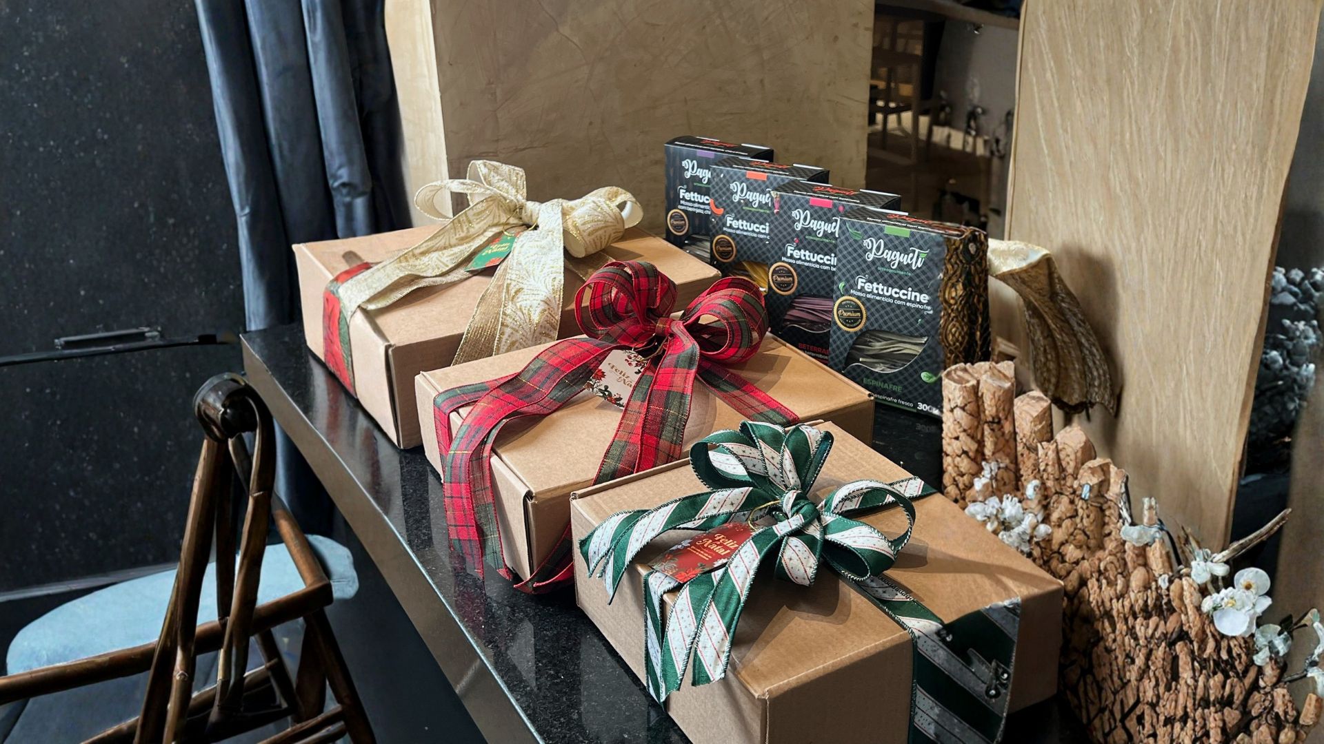Nagaura e Pagueti lançam kits de Natal com ingredientes frescos e artesanais