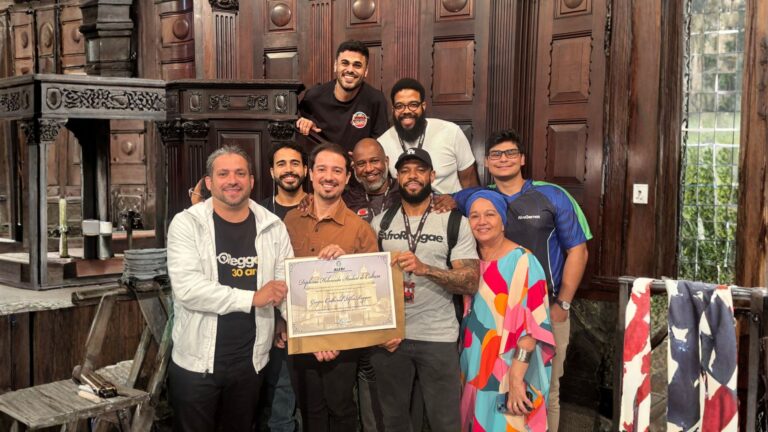 Alerj homenageia AfroReggae com Diploma Heloneida Studart 2025
