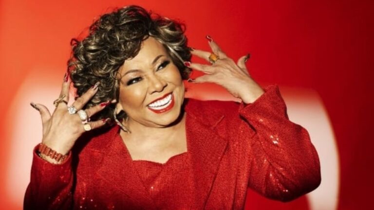 Alcione retorna ao Qualistage com novos sucessos e clássicos da carreira
