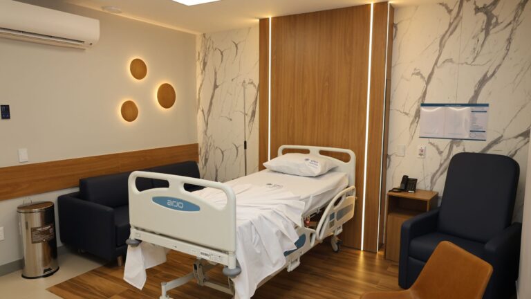 Hospital Oto Aldeota inaugura andar premium com 13 leitos exclusivos