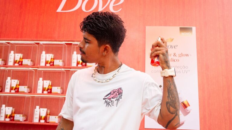 Dove promove ativação na Praia do Futuro para lançar linha com proteção solar capilar