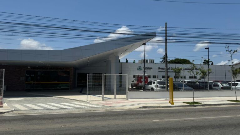 Sindicato dos Médicos denuncia pressão por metas e redução de equipes em unidades de saúde
