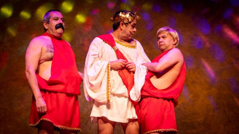 Festival Humor Contra Ataca recebe “Notícias Populares” com Paulinho Serra