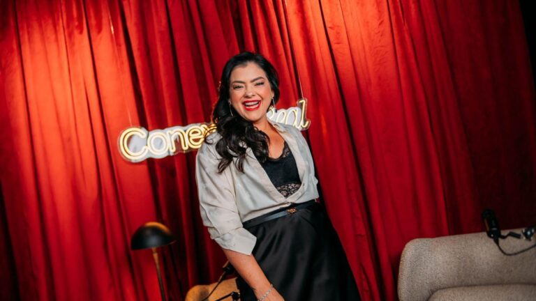 Vivi Almada estreia podcast Conexão Real com foco em histórias femininas