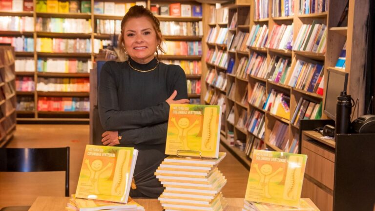 Terapeuta ocupacional lança livro infantil sobre saúde da coluna em Fortaleza