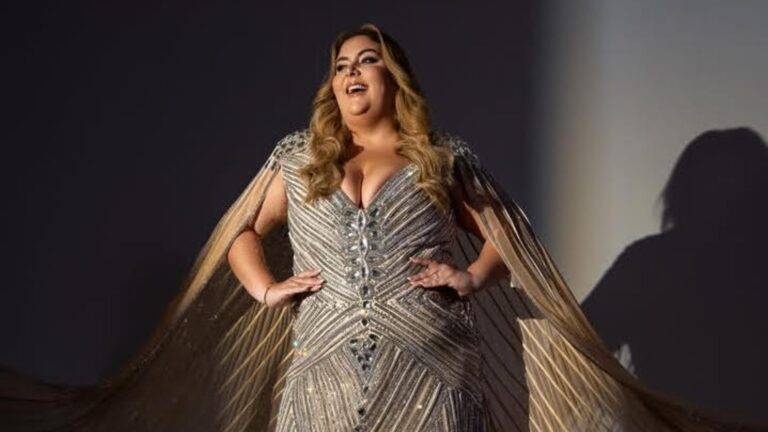Cearense Cris Evelyn vence Miss Brasil Plus Size Dreams Internacional 2025