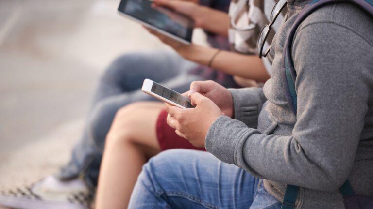Avanço digital no Brasil exige posicionamento mais estratégico das marcas